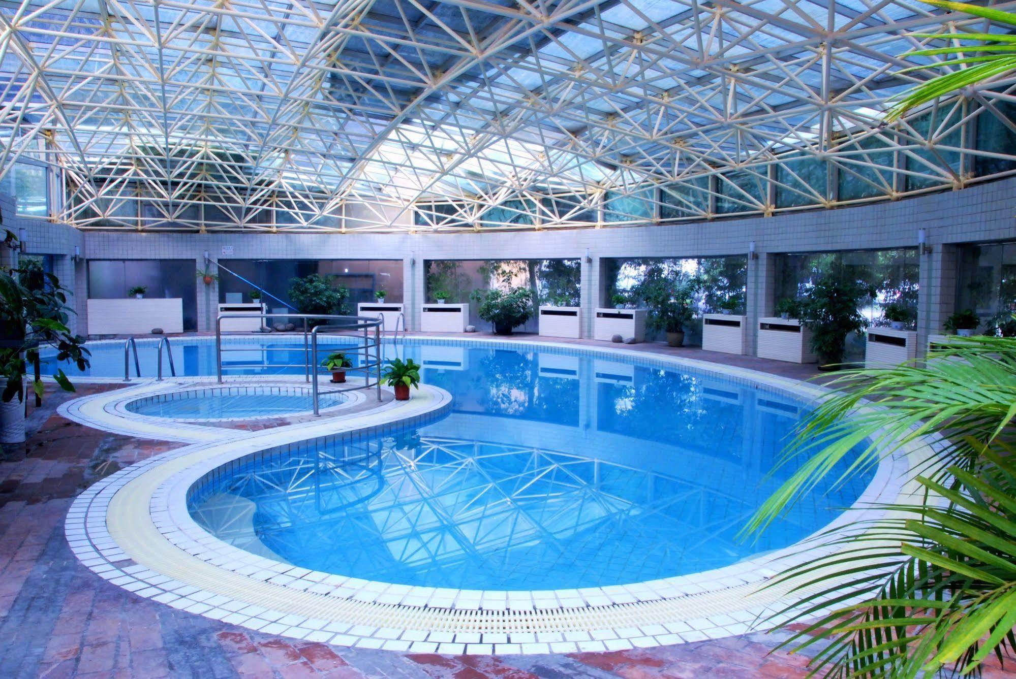 Jinlong Hotspring Hotel