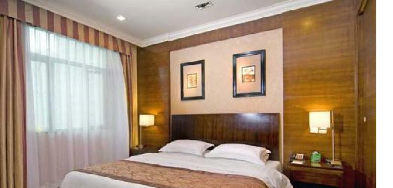 Jinlong Hotspring 4*
